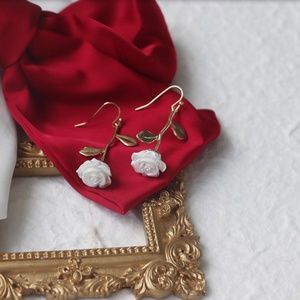 Rose earrings